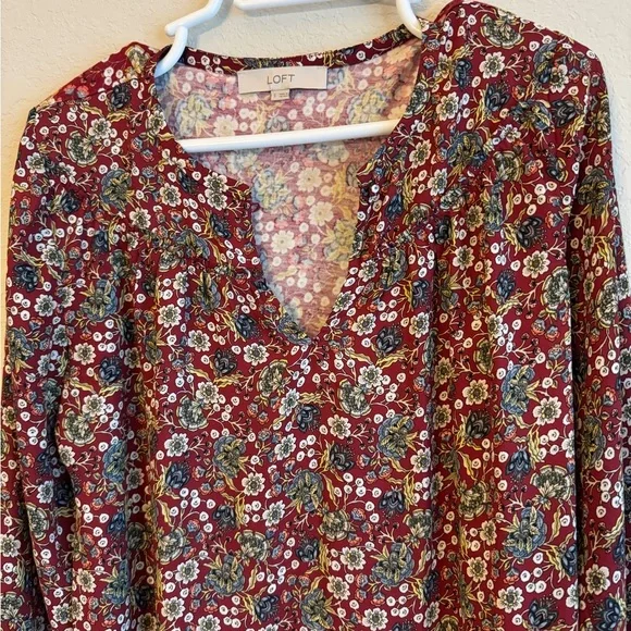 LOFT Red Floral Long Sleeve Top - Picture 2 of 3